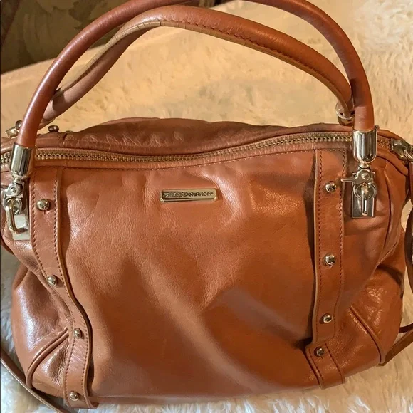 Rebecca Minkoff shoulder bag gold hardware - Picture 3 of 15